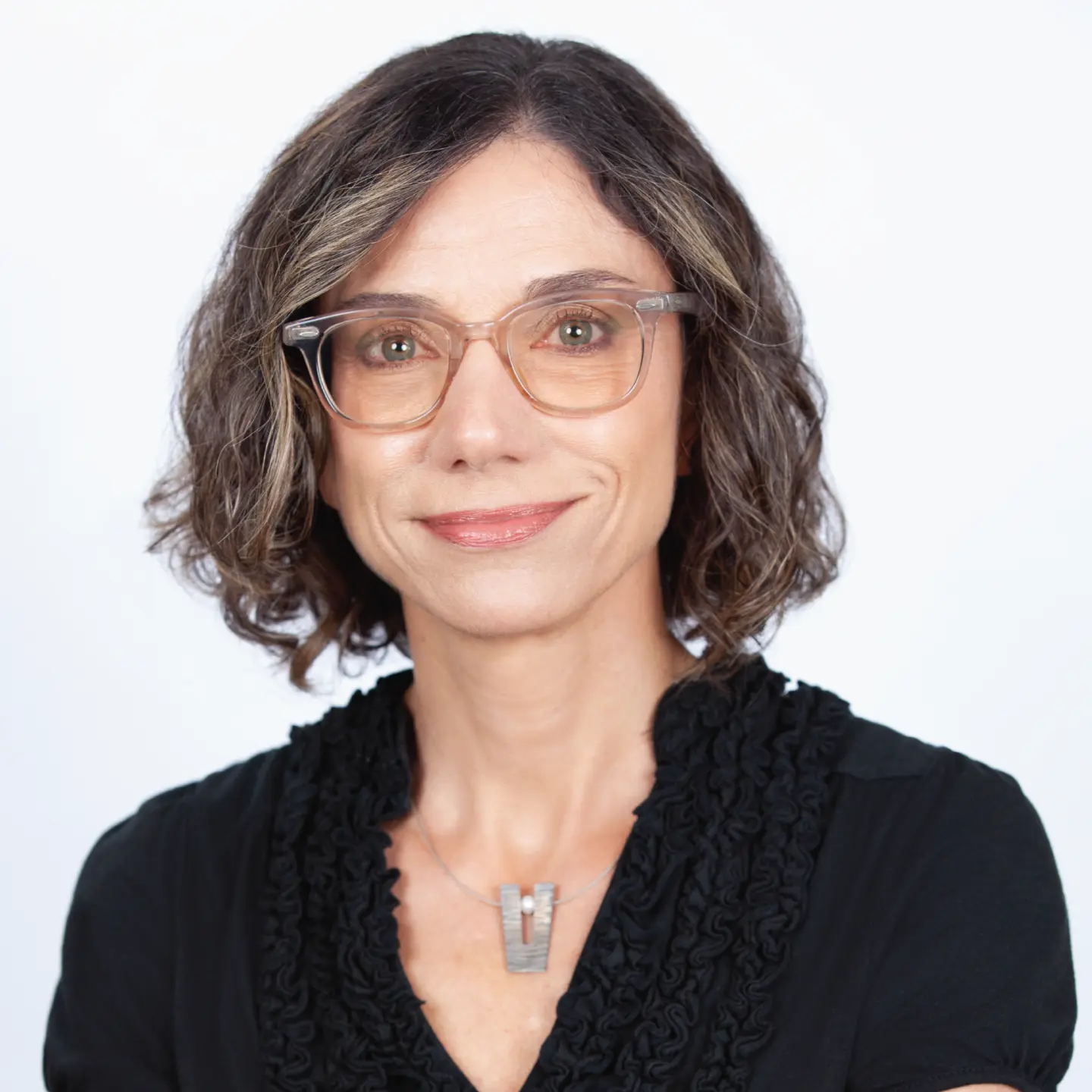 Carolyn Reynolds Headshot